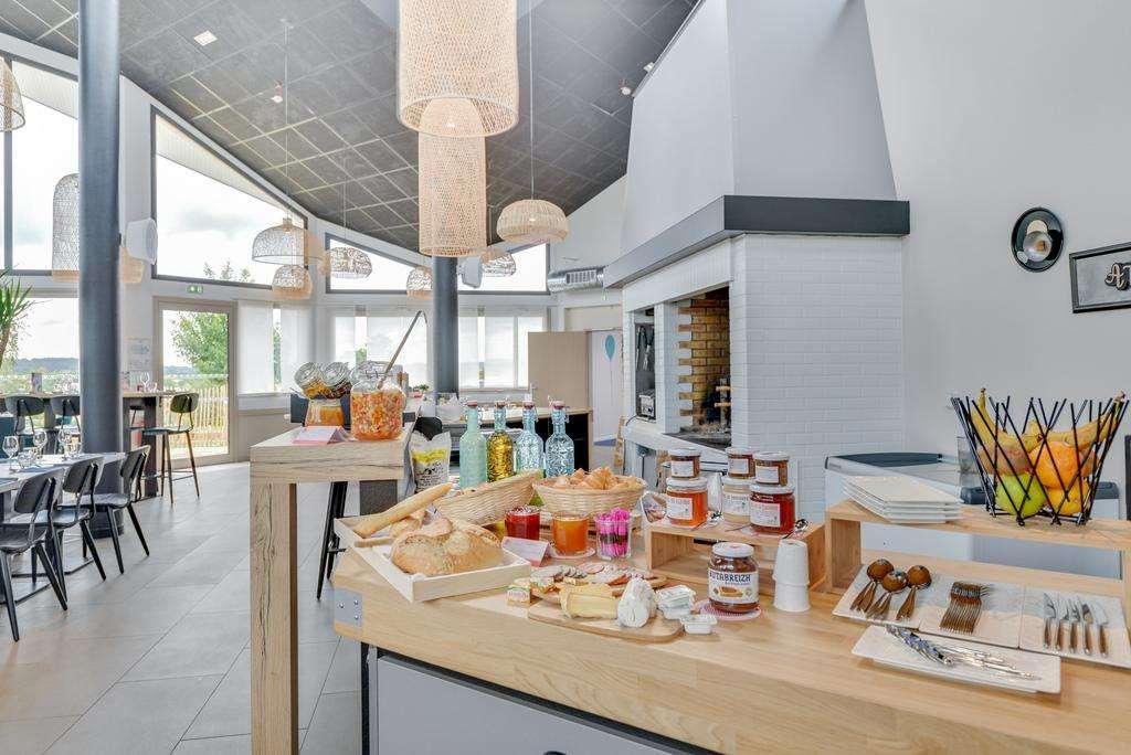 Brit Hotel Au Pays De Vitre Étrelles Restauracja zdjęcie